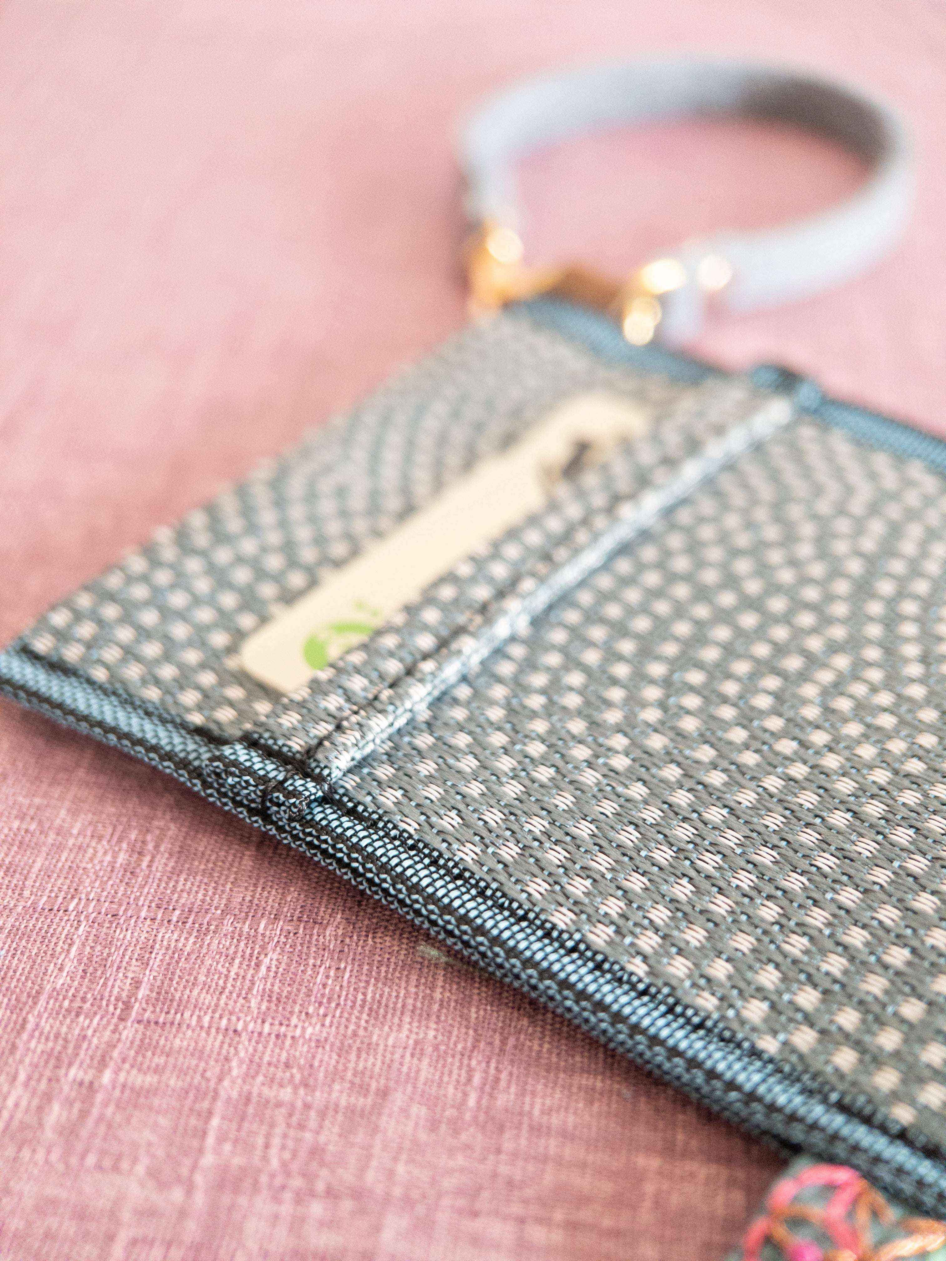 Pass Case - Blue & Dots