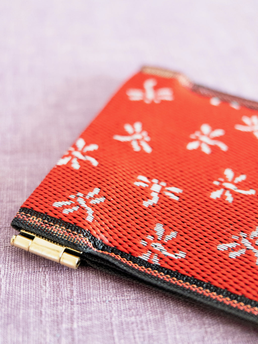 Spring clasp Pouch - Tombo