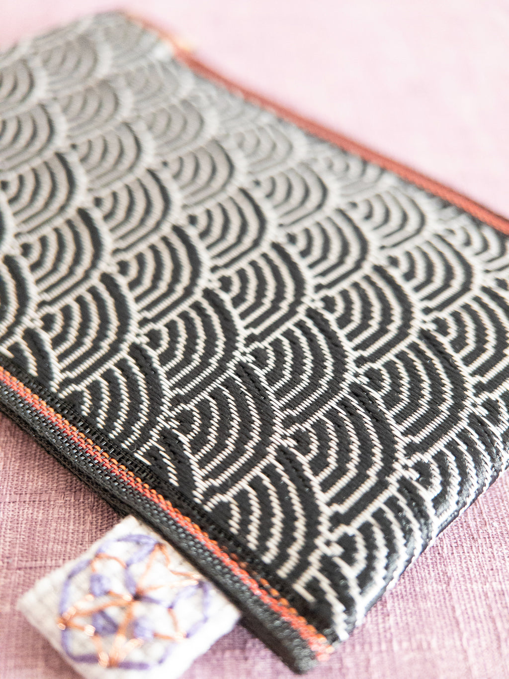 Spring clasp Pouch - Nami