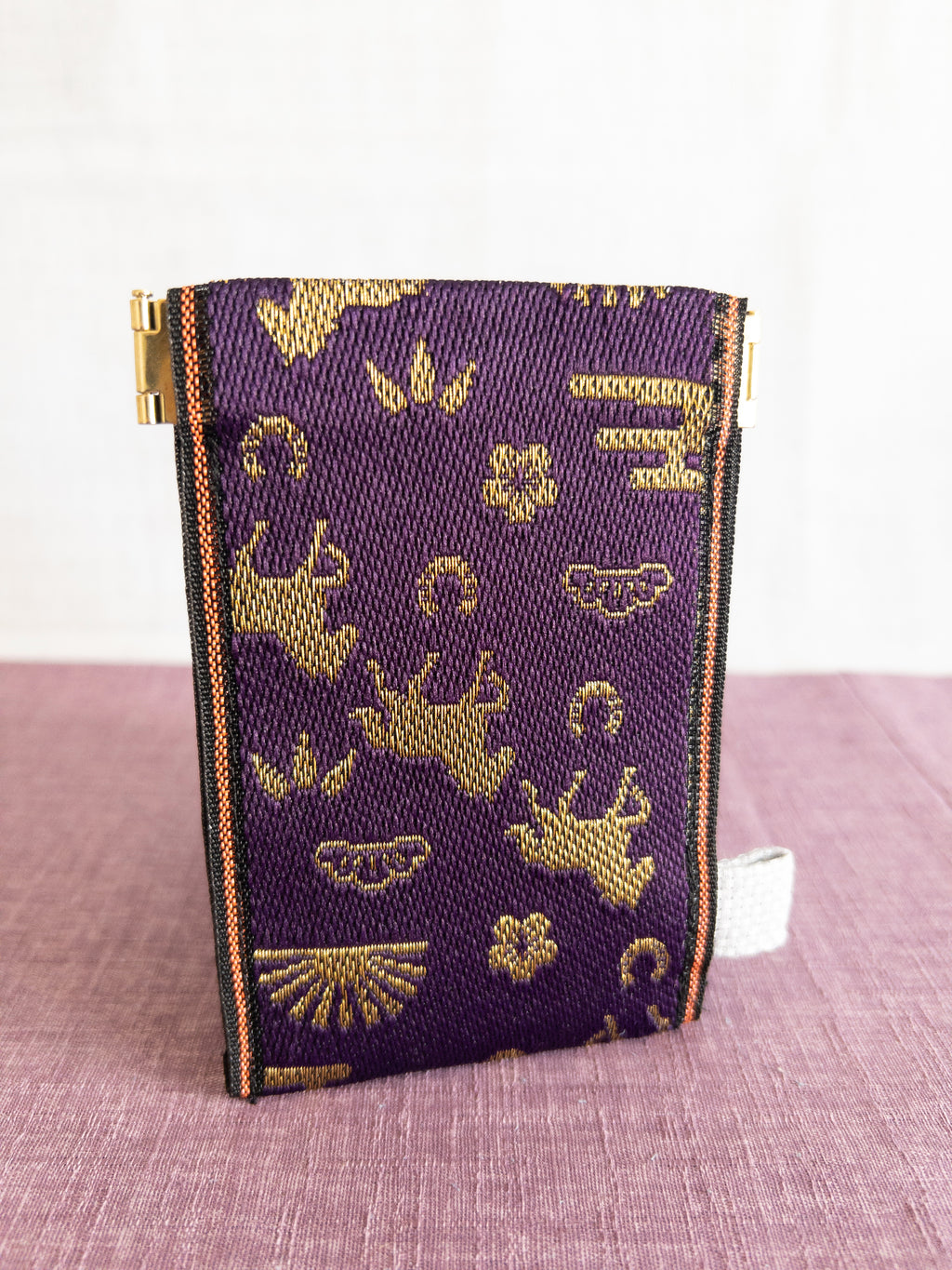 Spring clasp Pouch - Year of the Horse (Purple)
