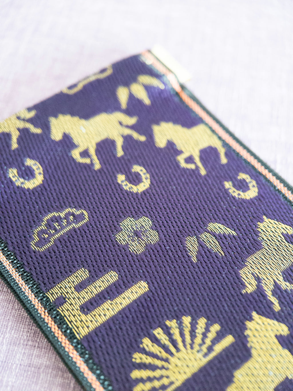Spring clasp Pouch - Year of the Horse (Purple)