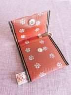 Flap Pouch - Cat paws