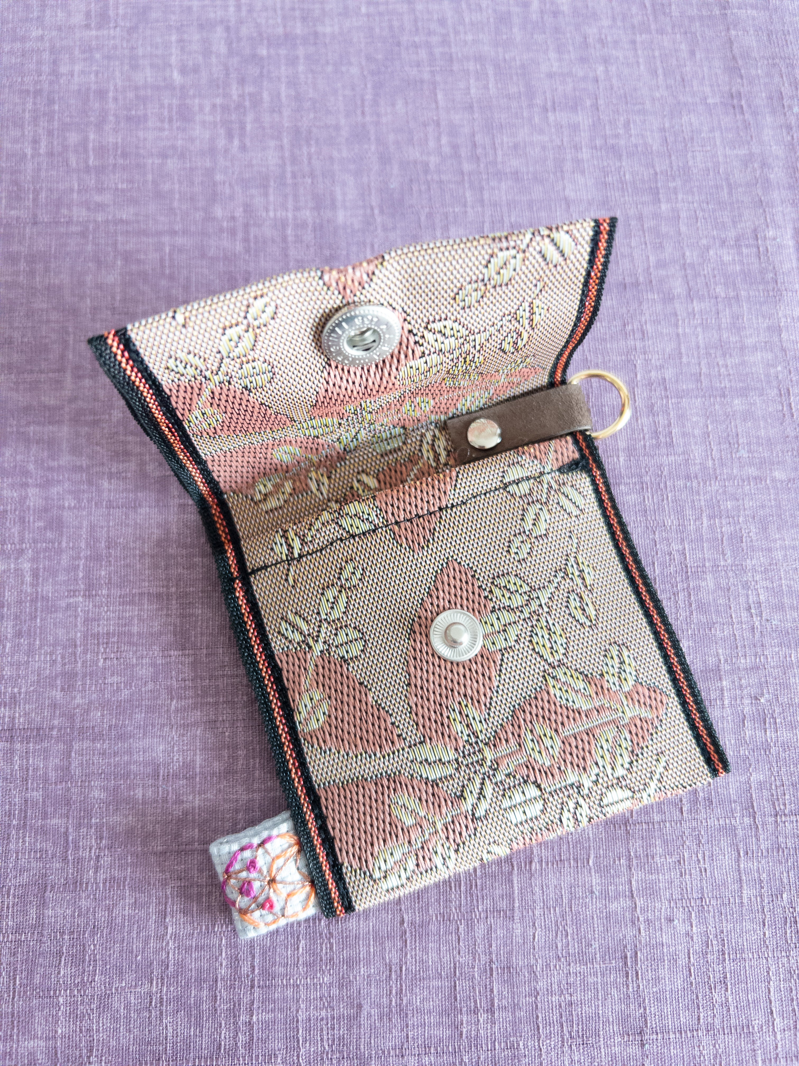 Flap Pouch - Pink Flowers