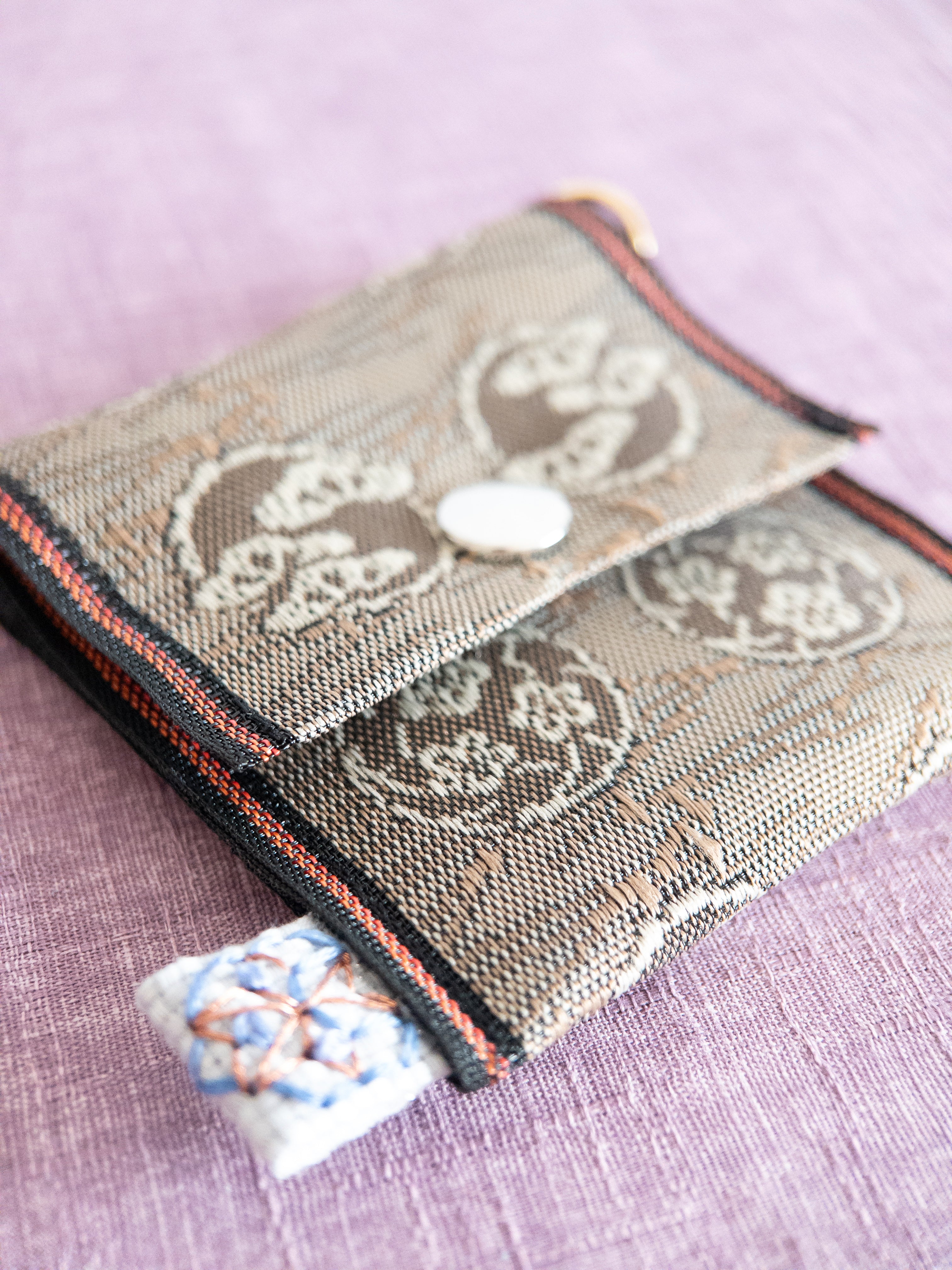 Flap Pouch - Japanese Crests
