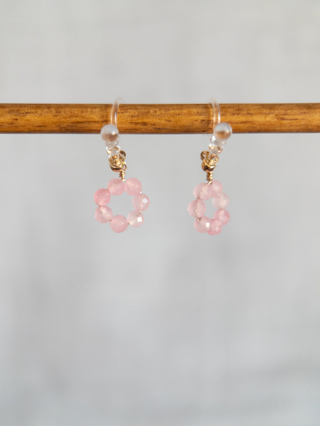 Clip-on Earrings - 1 Flower
