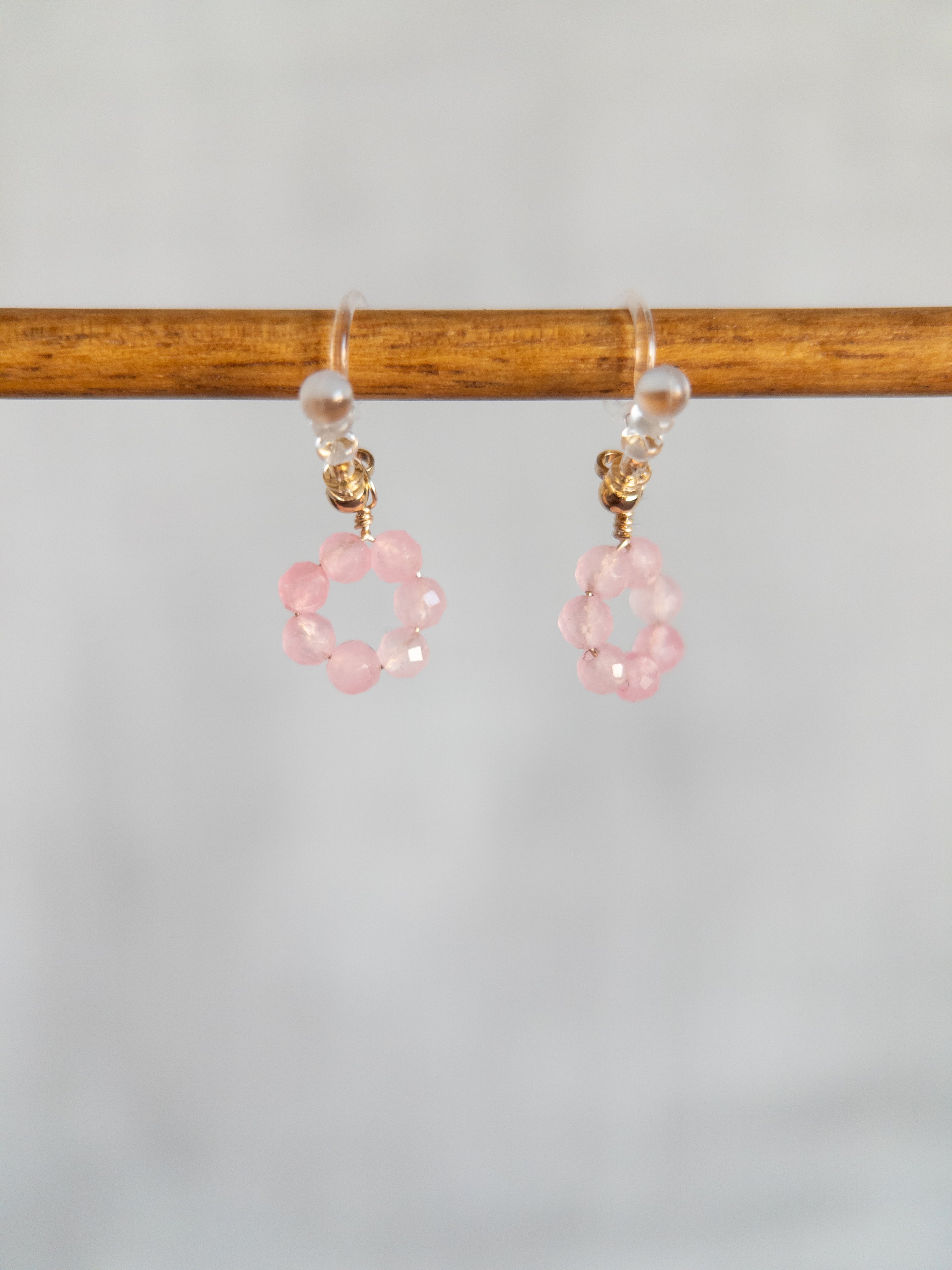 Clip-on Earrings - 1 Flower