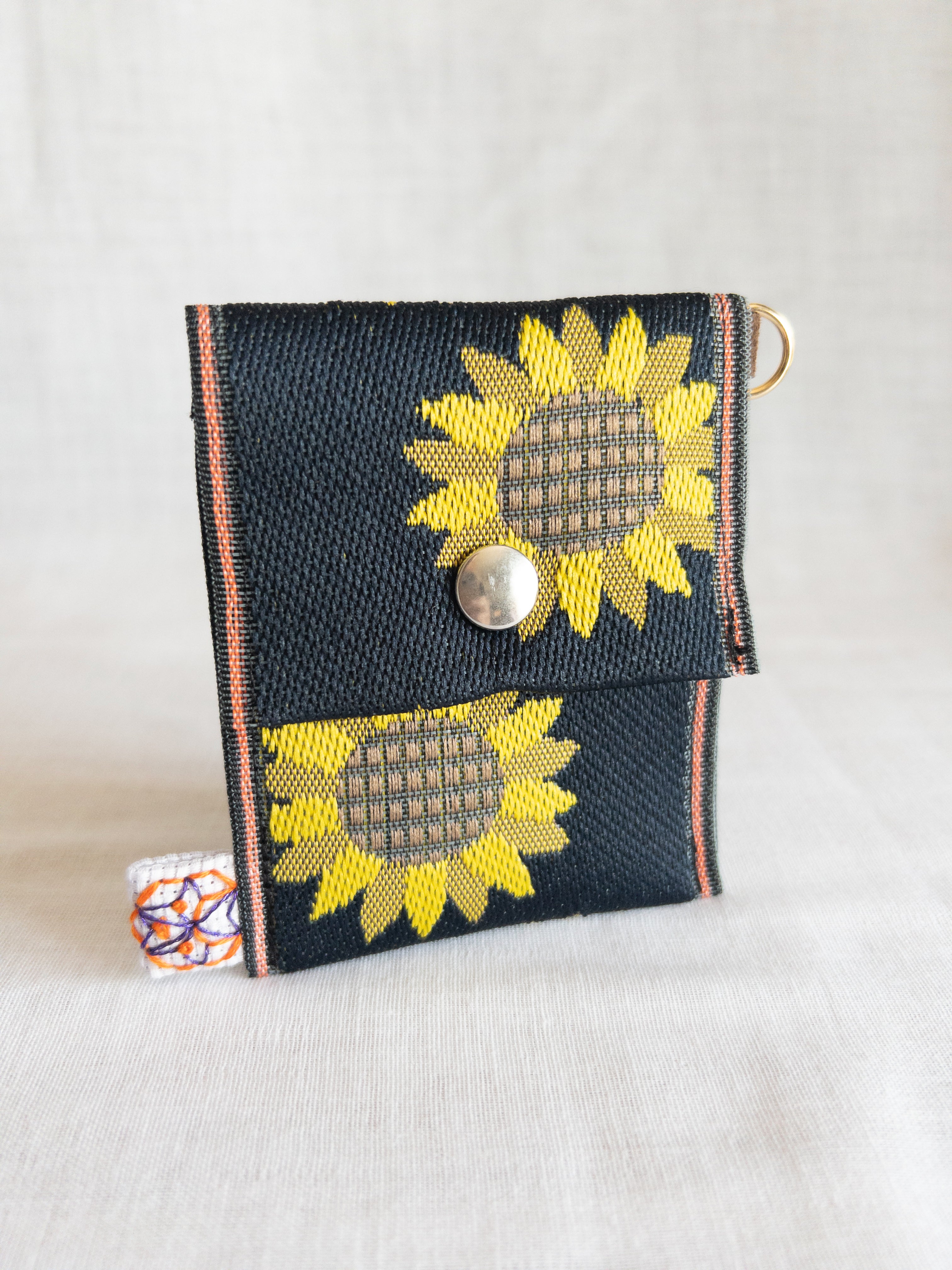 Flap Pouch - Sunflower