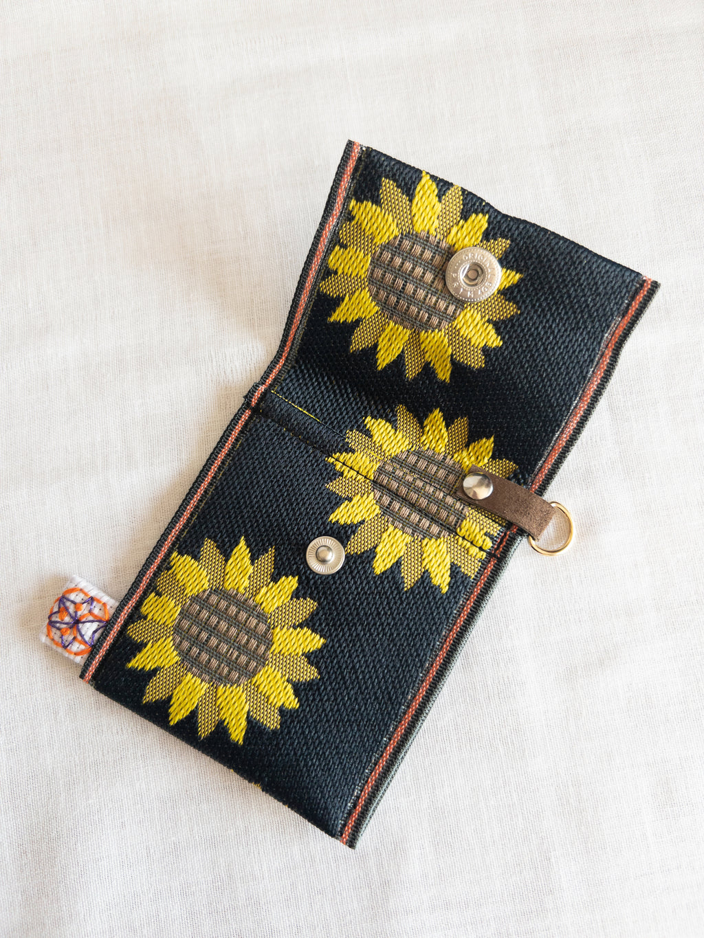 Flap Pouch - Sunflower