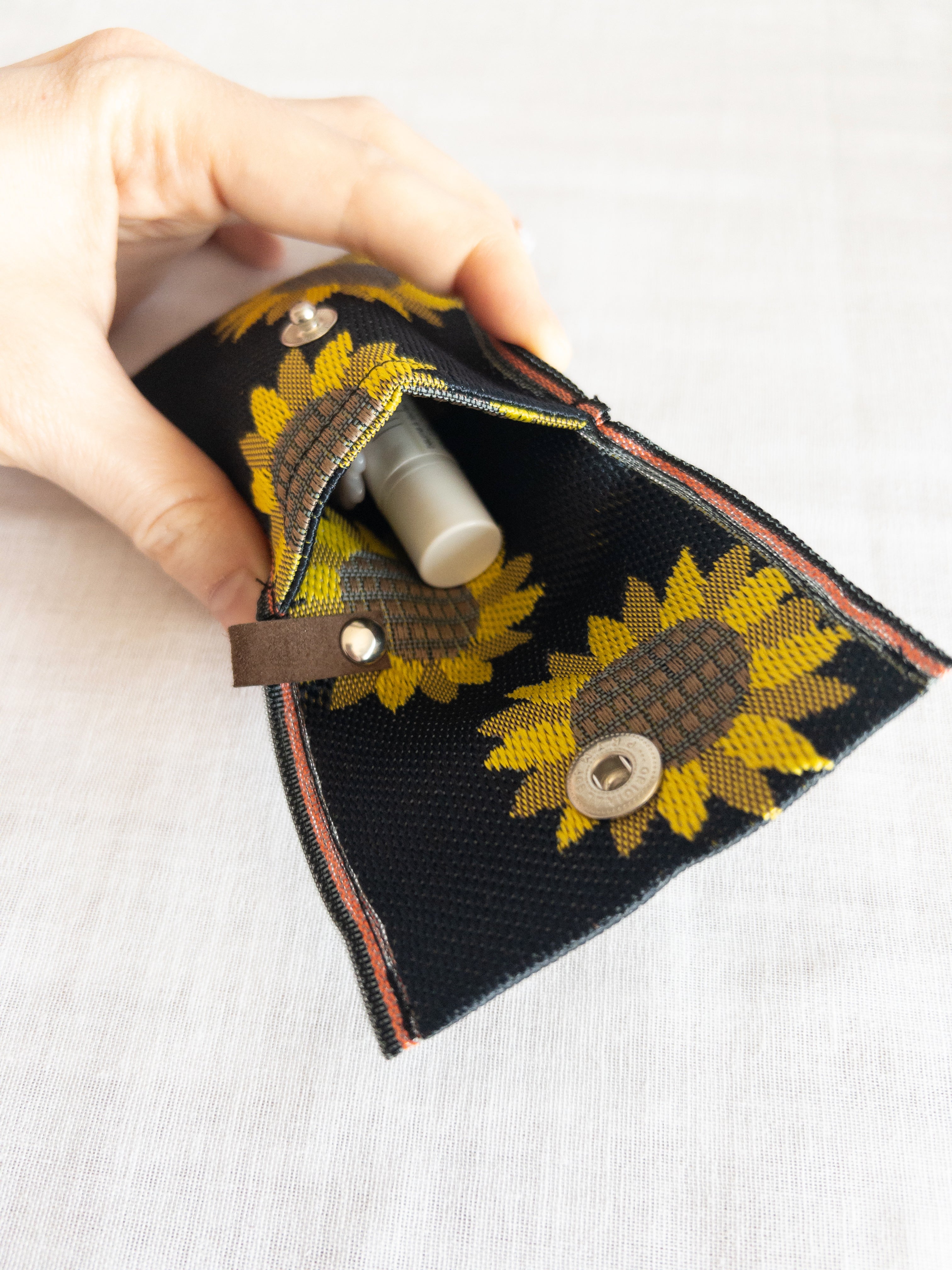 Flap Pouch - Sunflower
