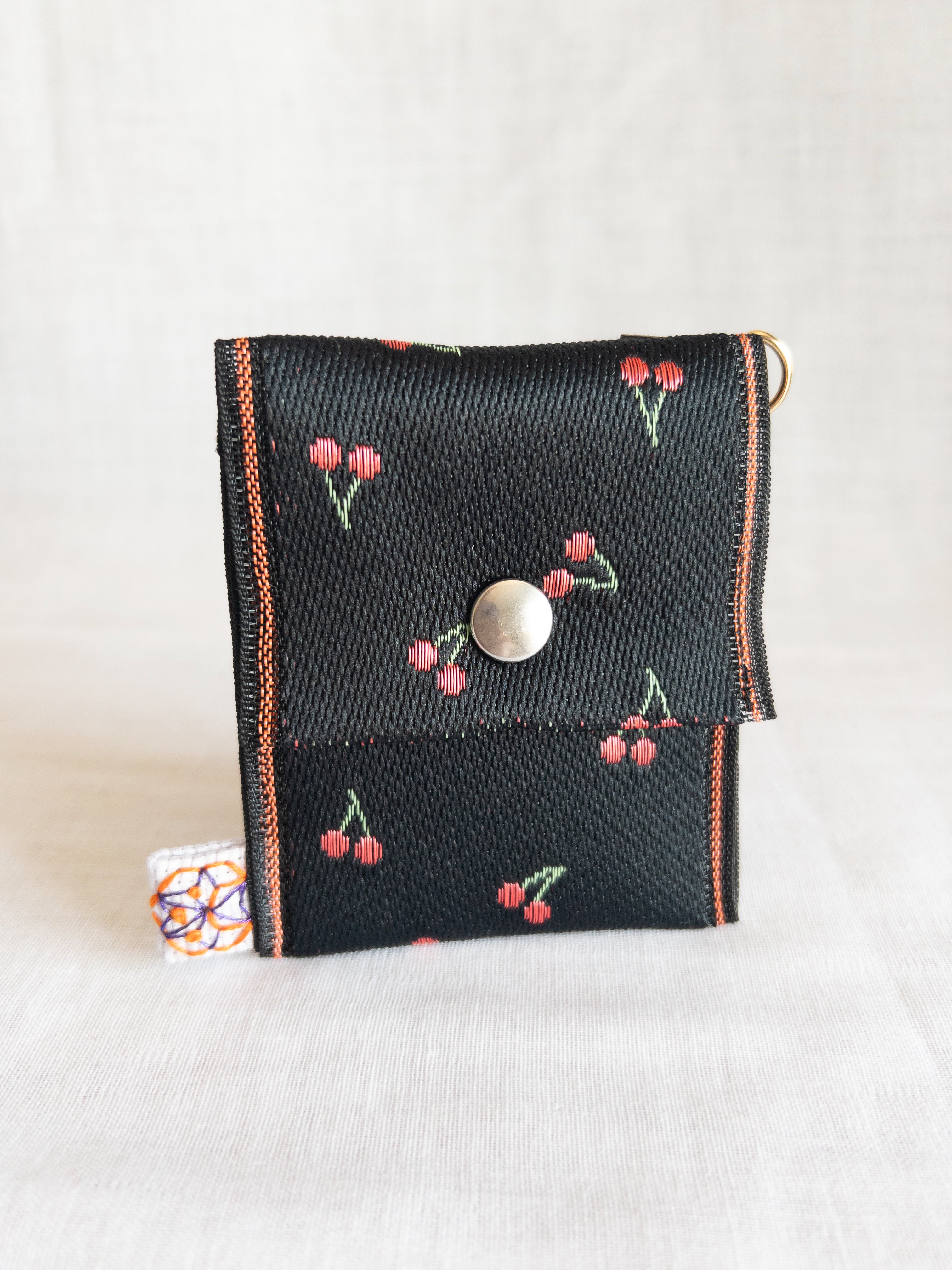 Flap Pouch - Cherry