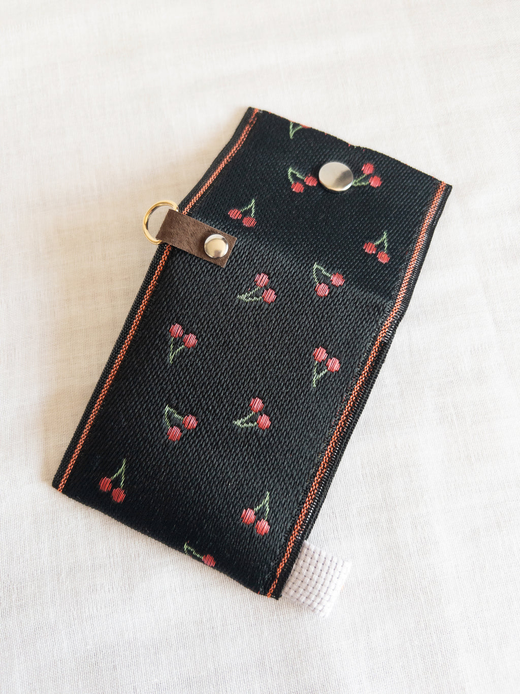Flap Pouch - Cherry