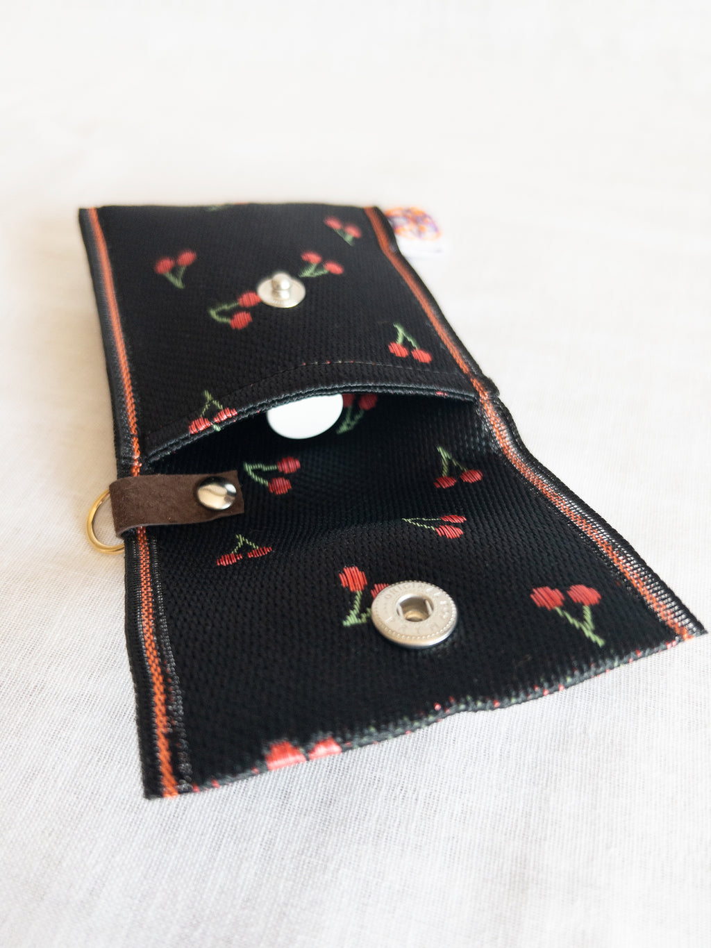 Flap Pouch - Cherry