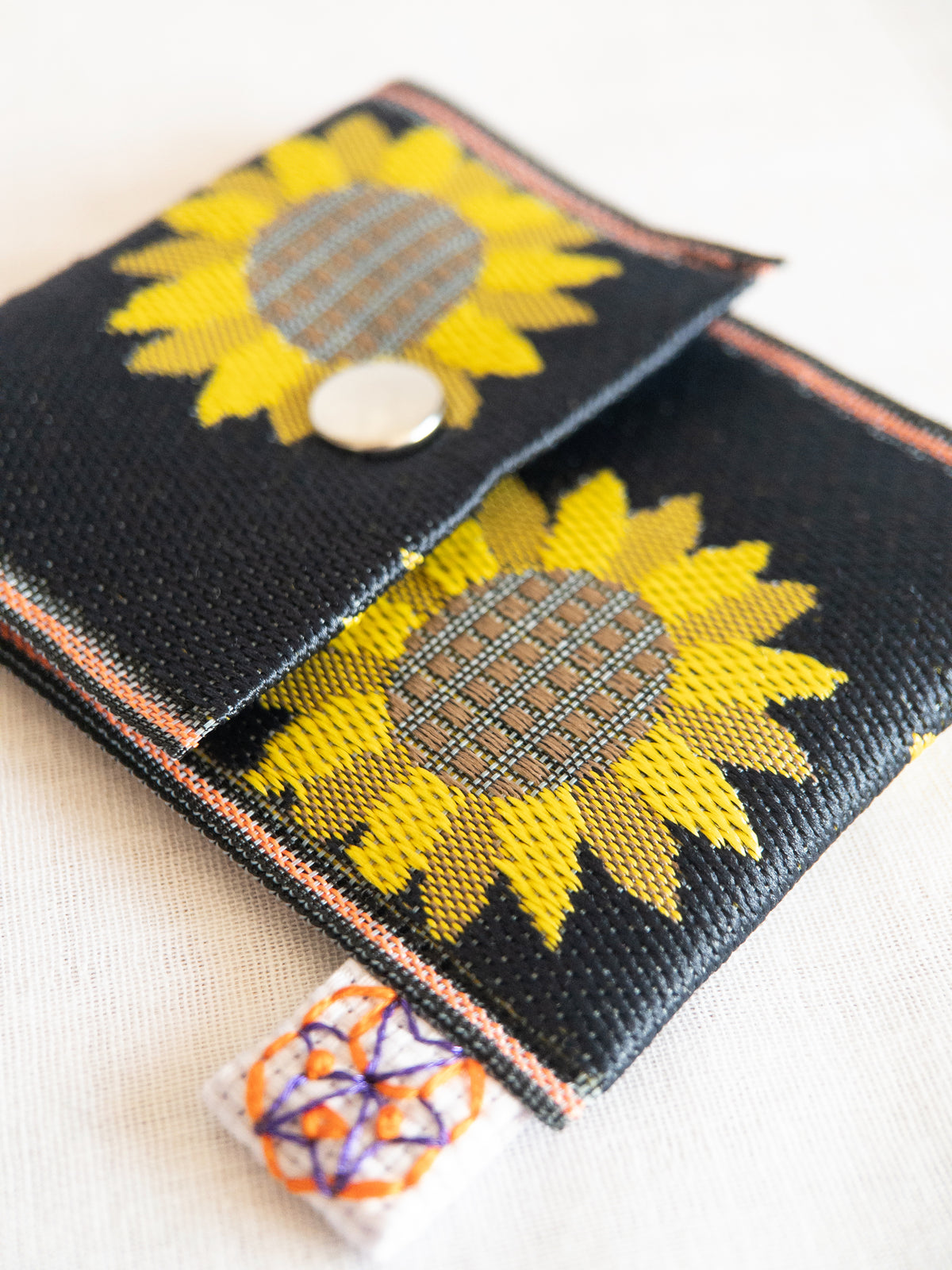 Flap Pouch - Sunflower