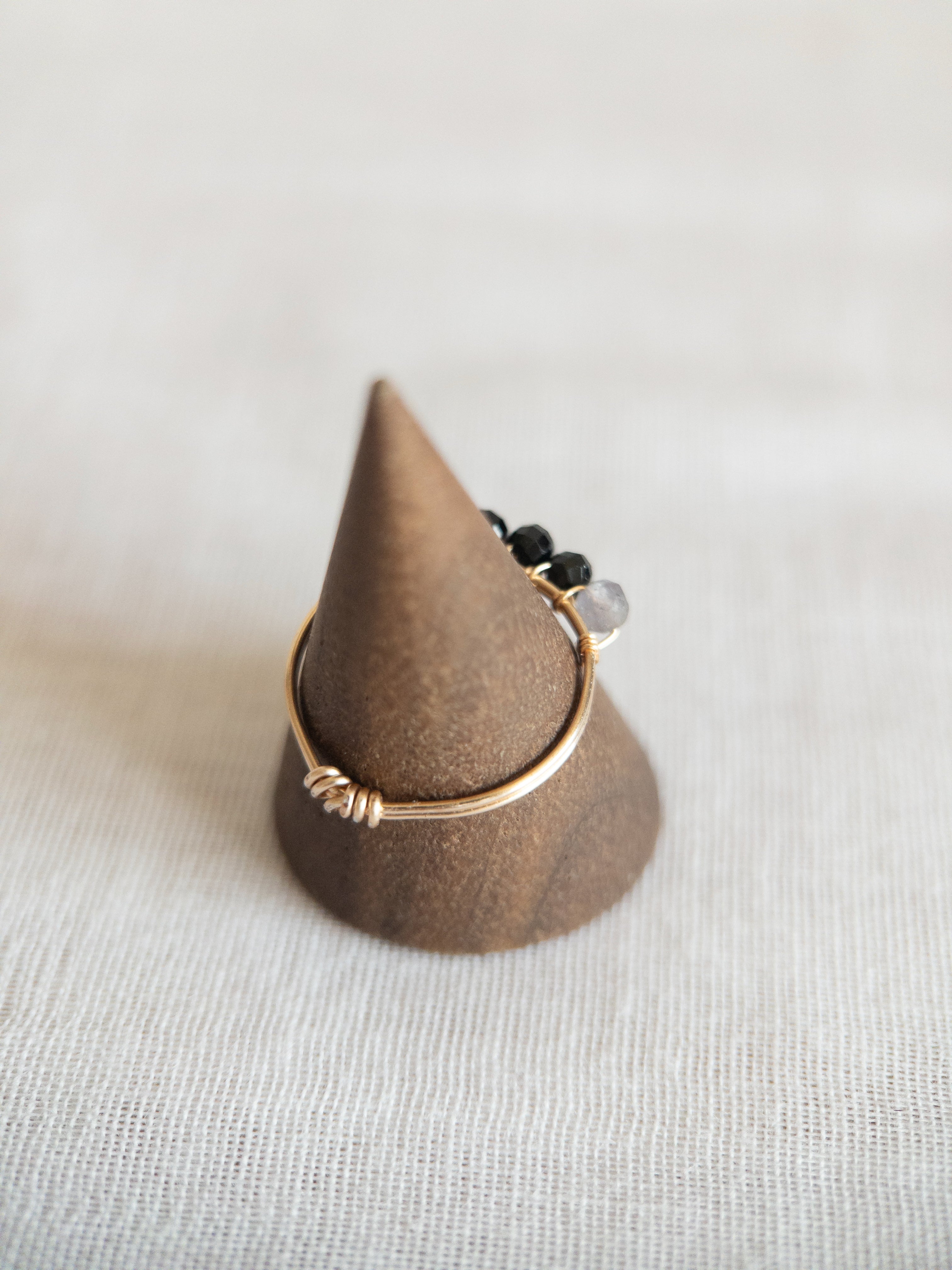 Bague - Doré / Noir & Violet