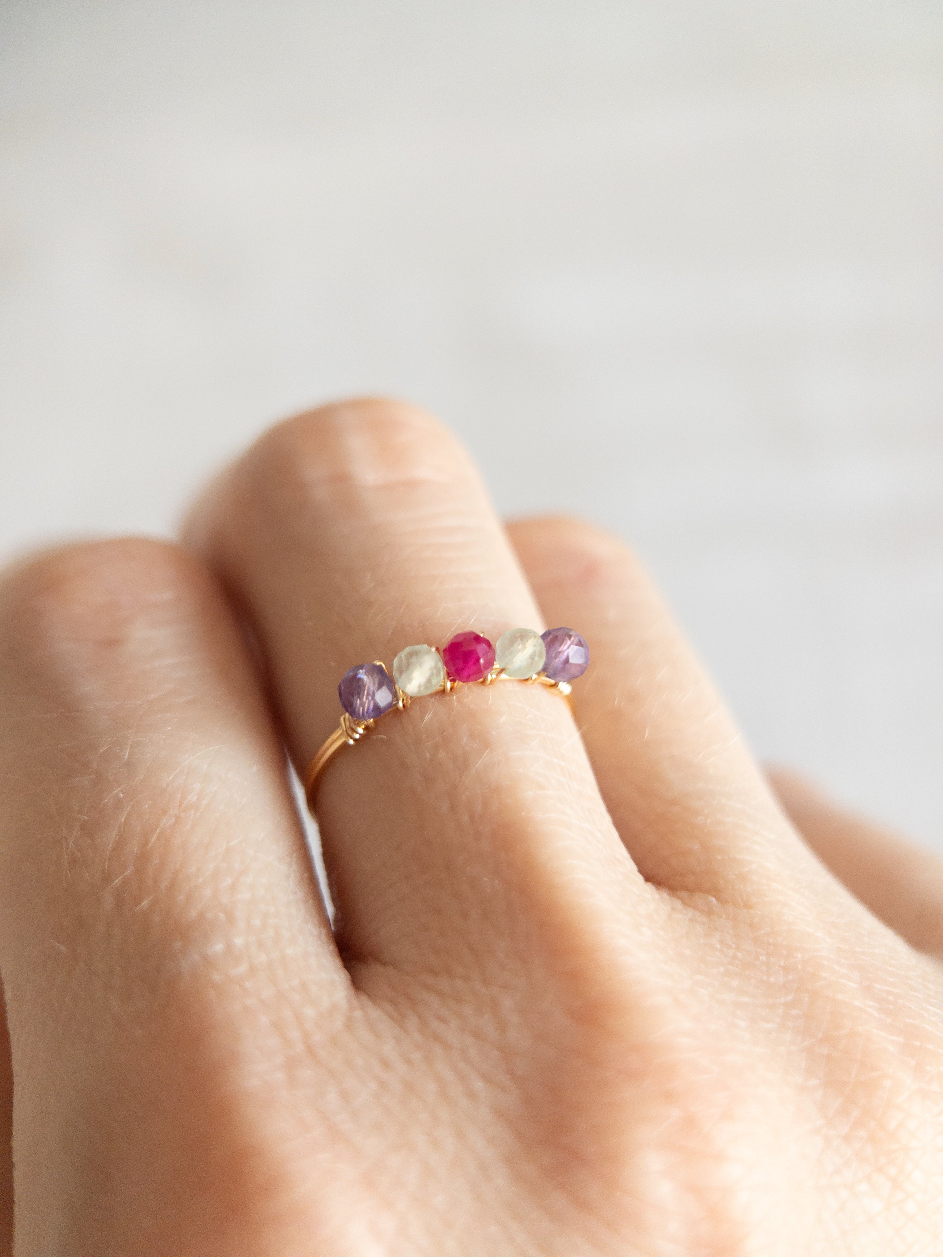 Bague - Doré / Violet, Vert & Rose