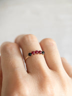 Bague - Doré / Rouge & Noir