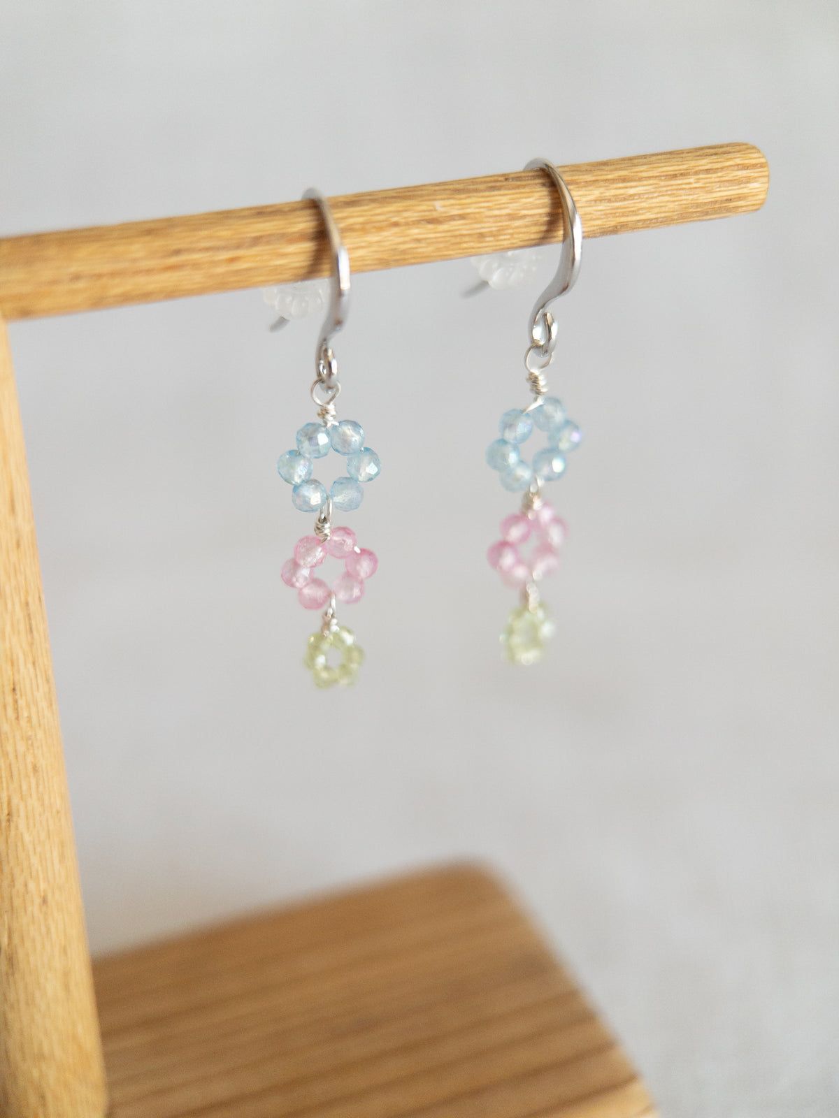 Drop Earrings - Silver / 3 Flowers