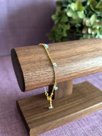 天然石のチャームブレスレット・ブルー