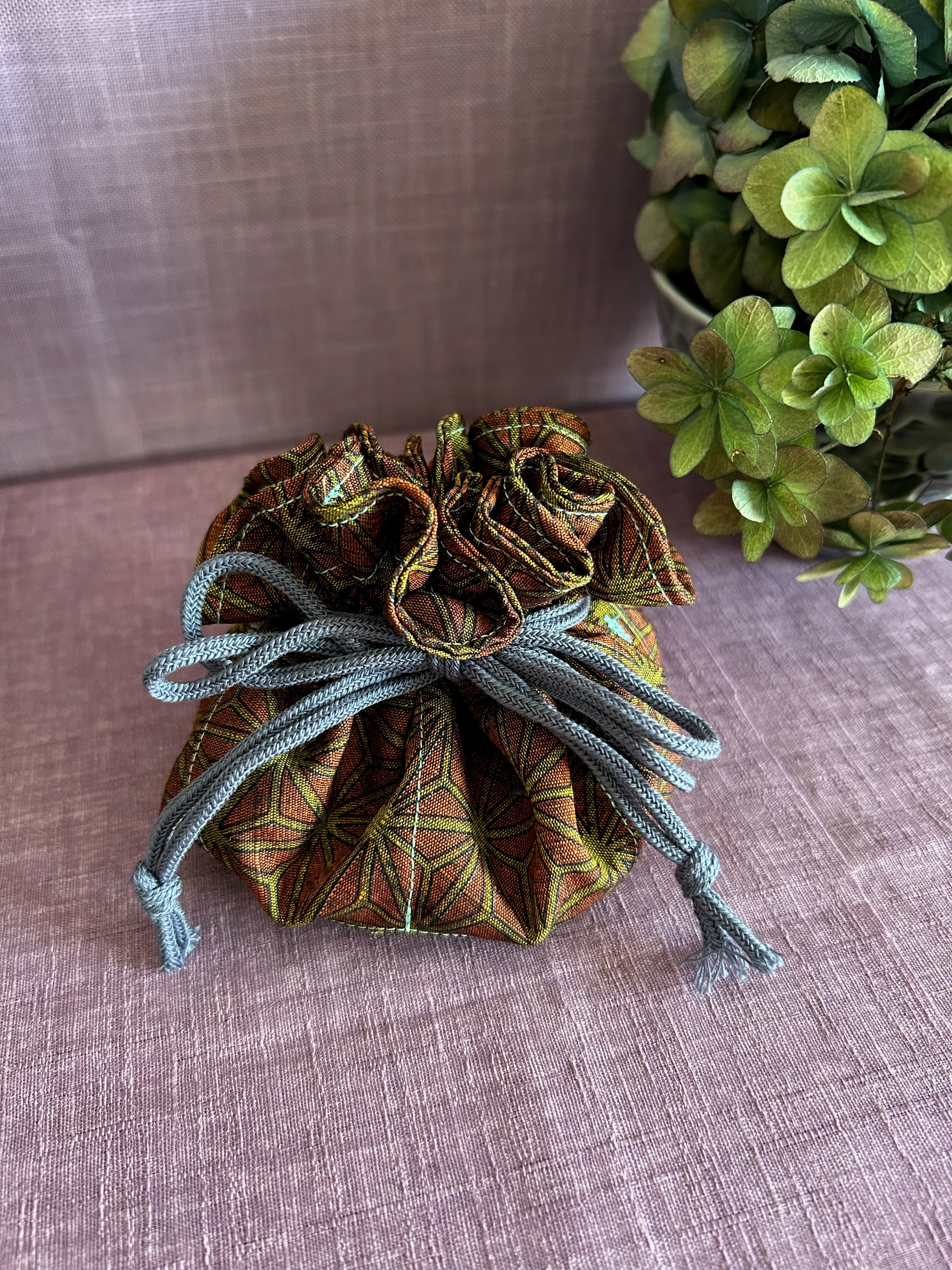 Drawstring Jewelry Pouch - Asanoha