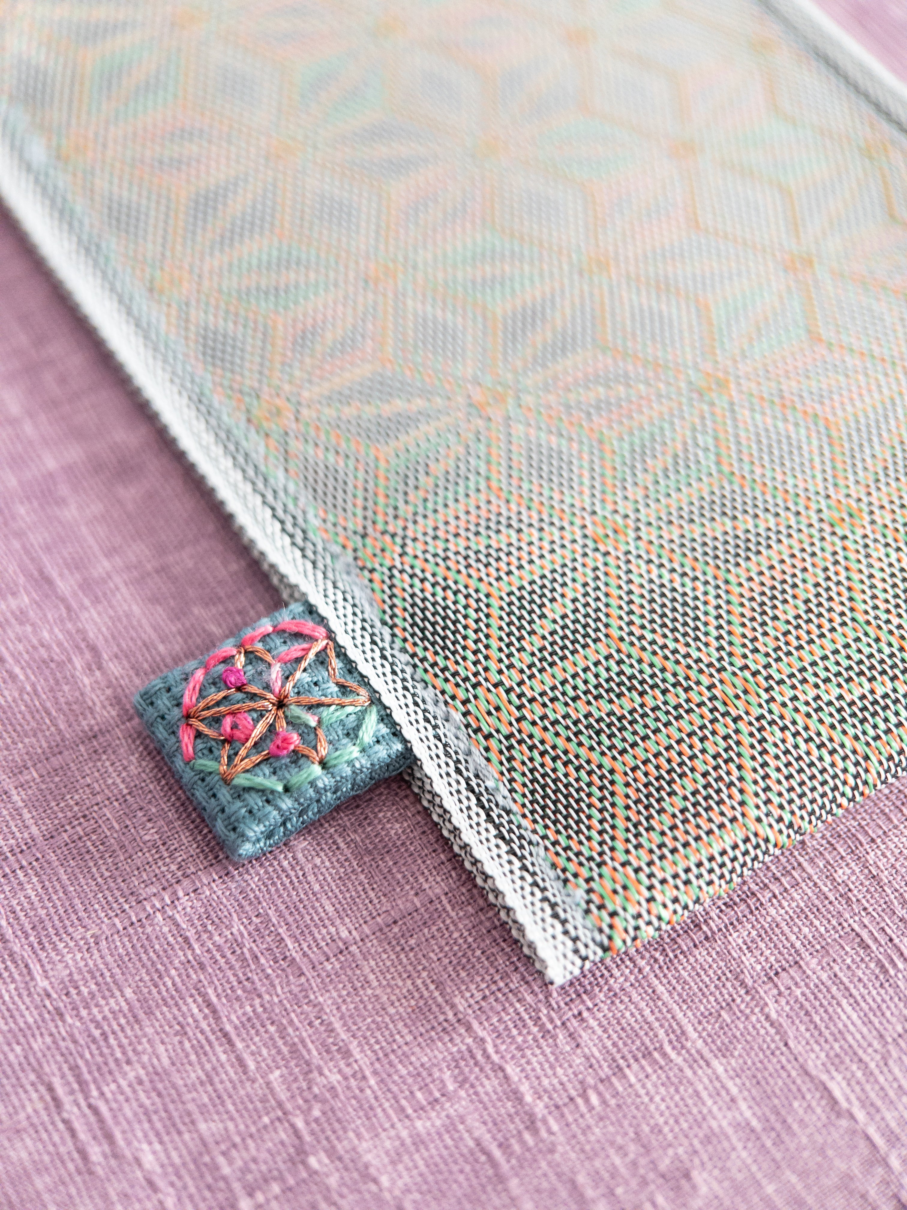 Spring clasp Pouch - Asanoha