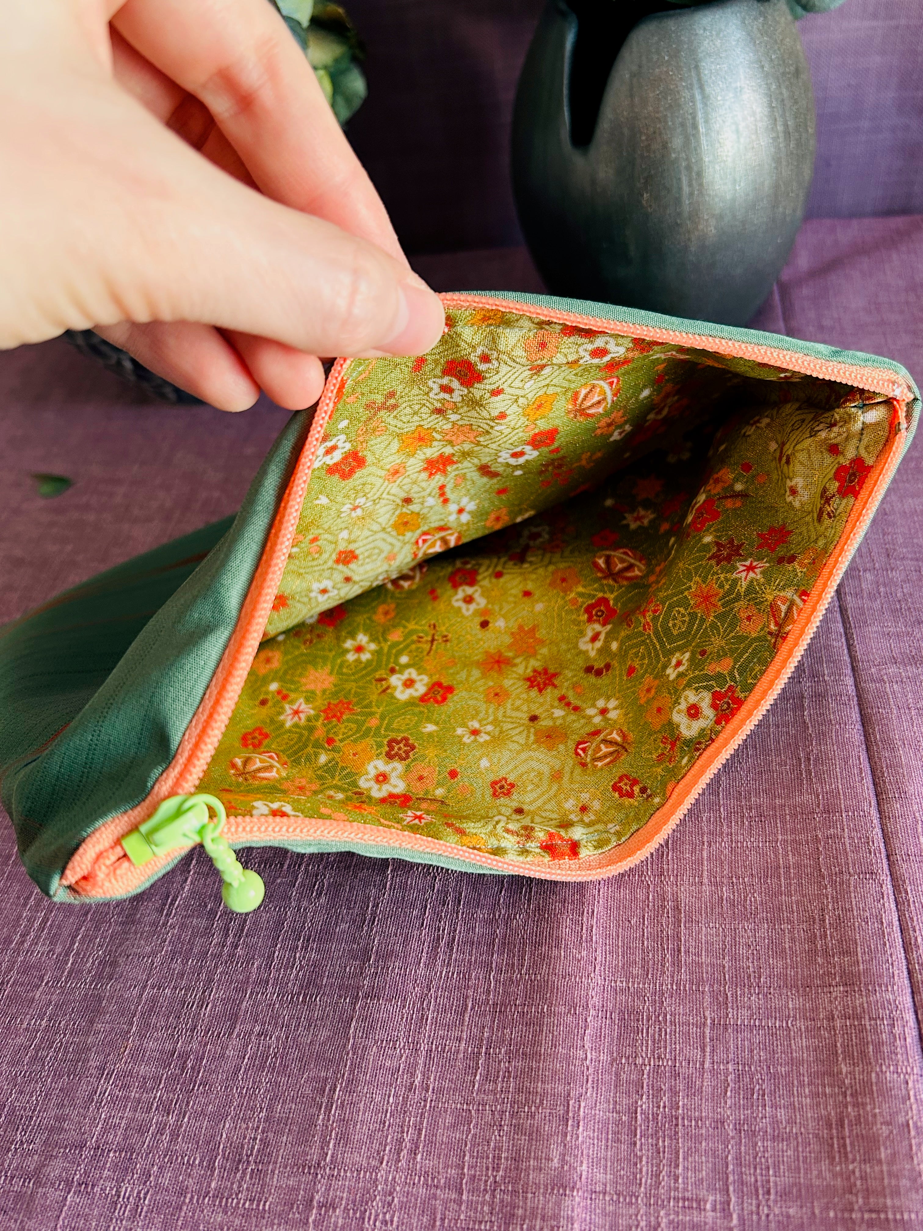 Zipped Pouch - Green & Red stripes (Big)